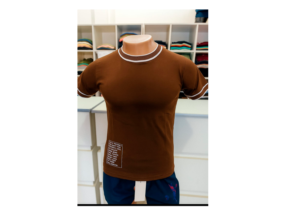 Remeras think positively