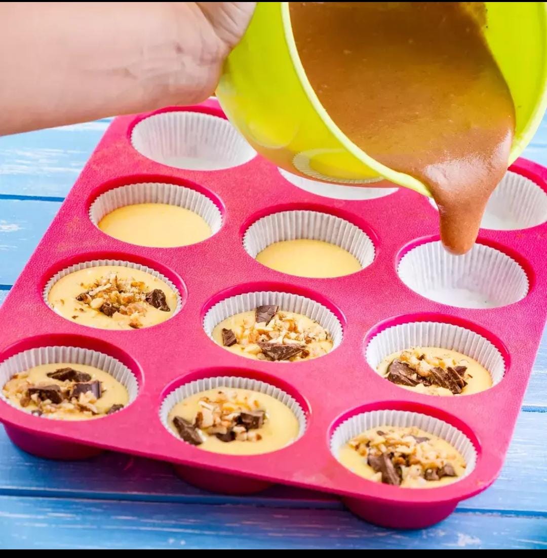 Molde de muffins de 12 cavidades de silicona colores